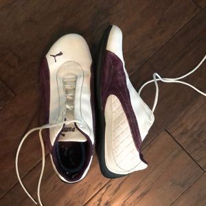 Custom Women’s Pumas